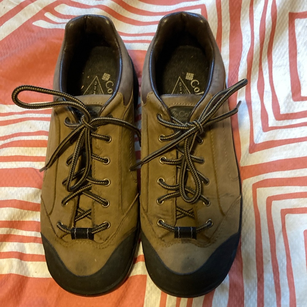 Columbia Omni tech hiking shoes